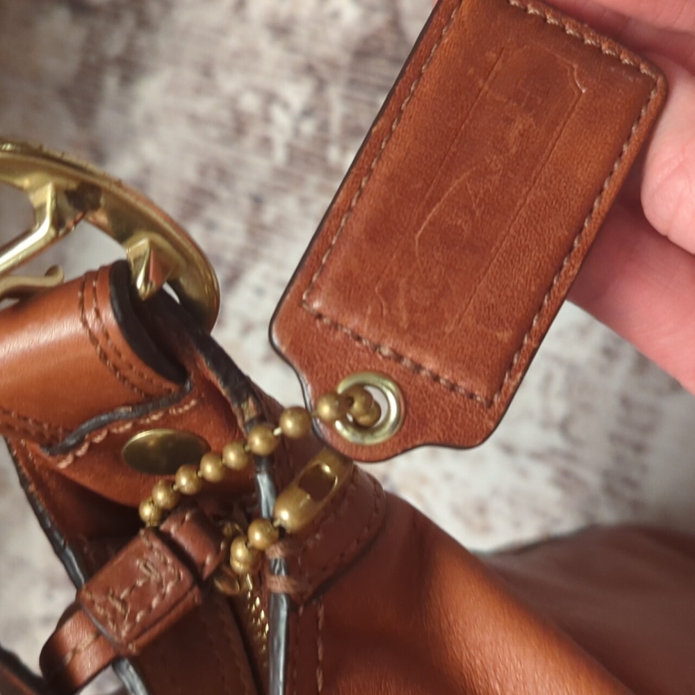 EUC Rare Coach Vintage Leather Shoulder & Crossbody Slim Hobo Duffel Bag 12376 - Picture 15 of 16